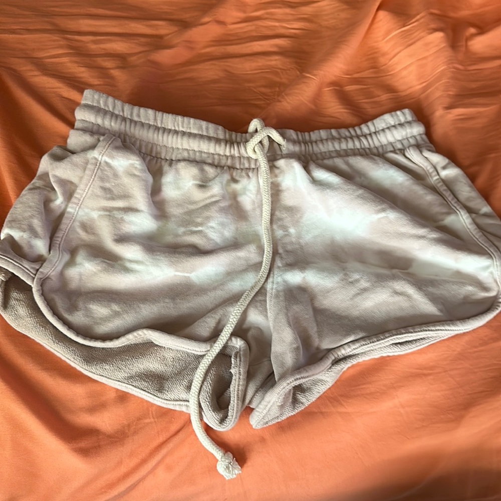 Pink tye dyed sweat-shorts